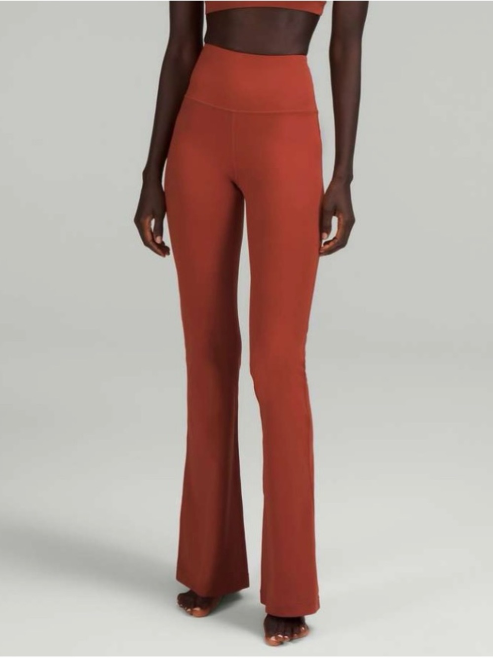 Lululemon Groovet Nulu super High-Rise Flared Pants in Cayenne